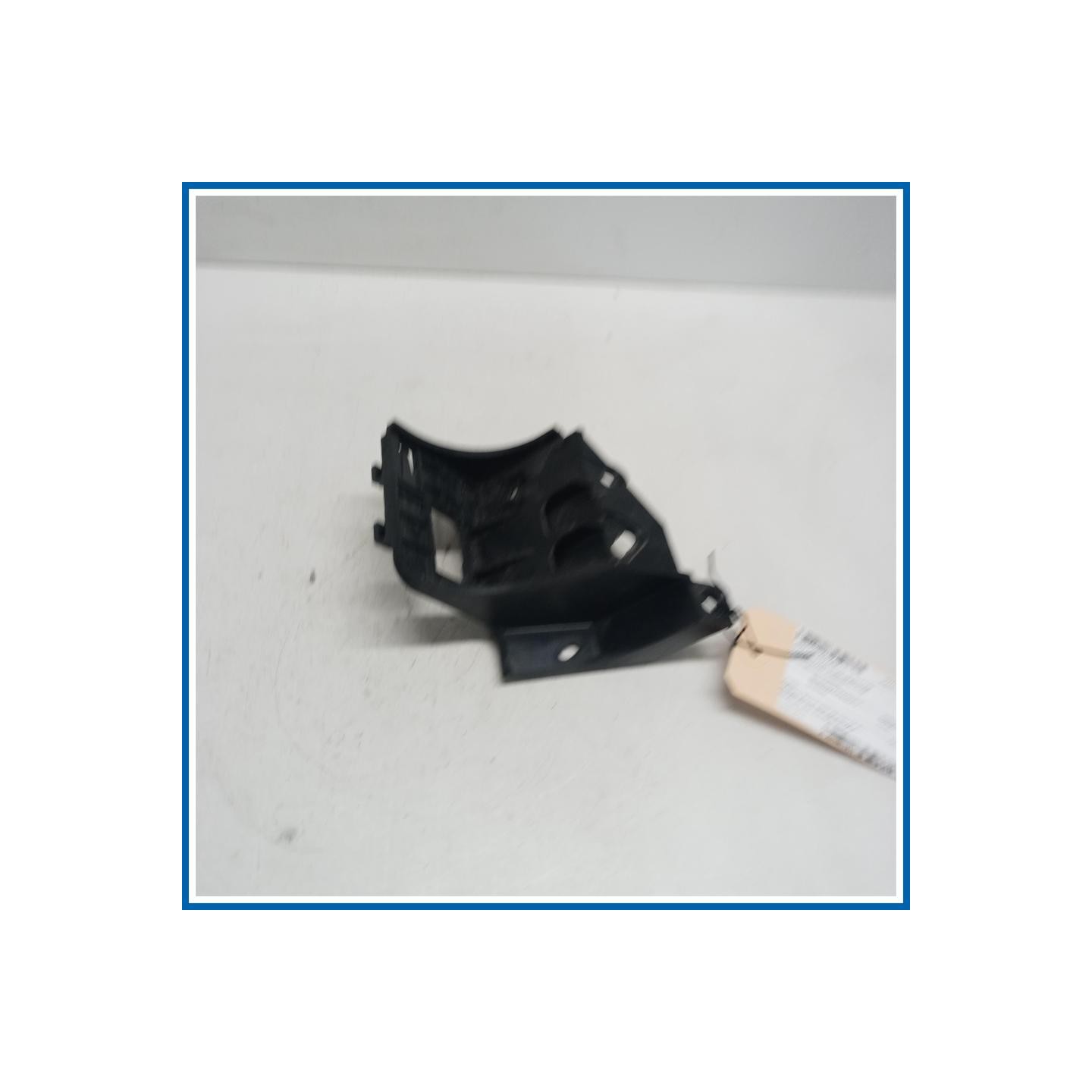 STAFFA SUPPORTO DEL MODULODI CONTROLLODEL PUNTO CIECO SX  FORD Mustang Mach-E