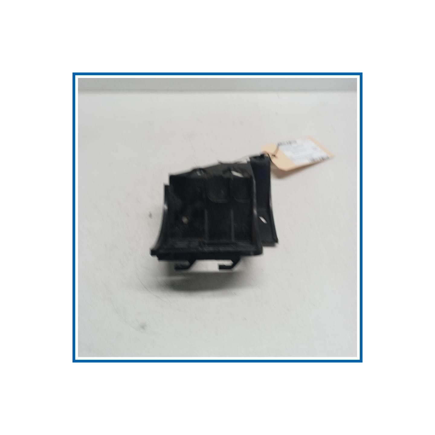 STAFFA SUPPORTO DEL MODULODI CONTROLLODEL PUNTO CIECO SX  FORD Mustang Mach-E
