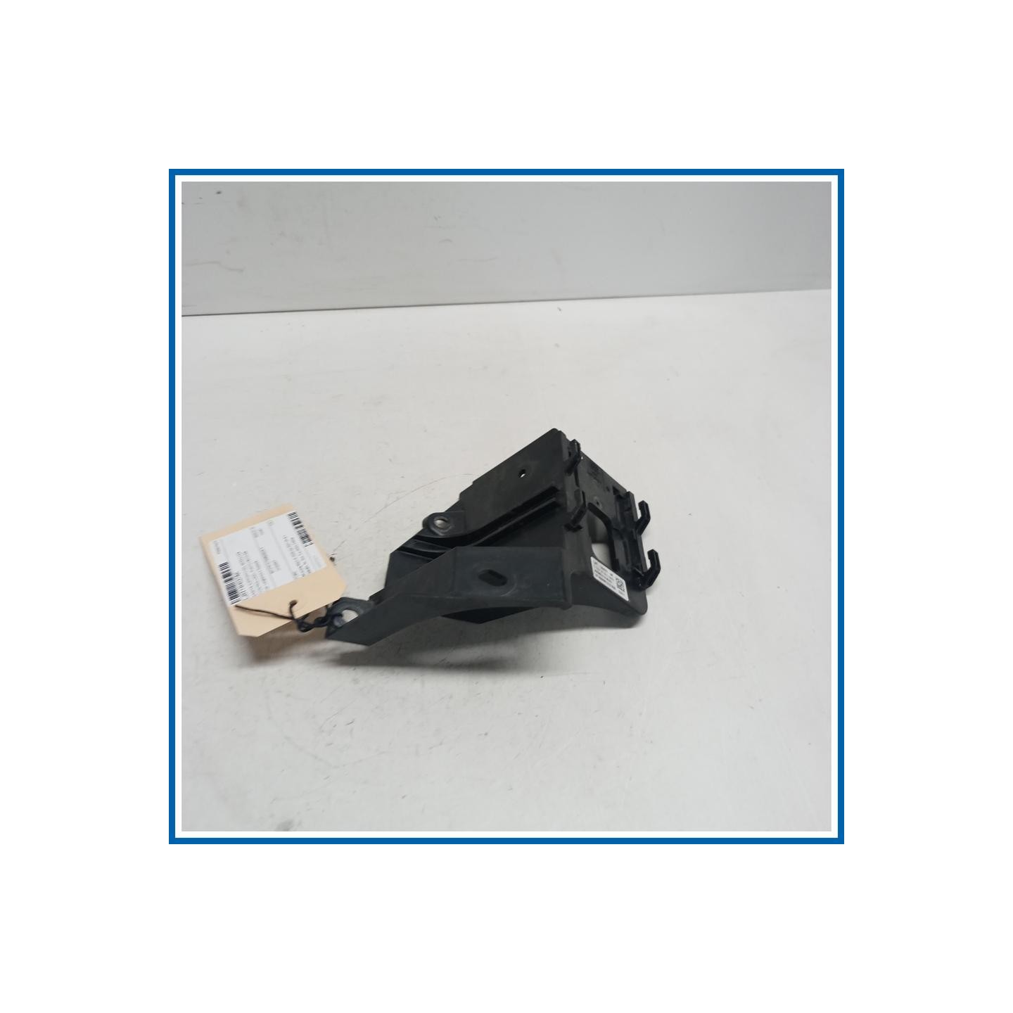 STAFFA SUPPORTO DEL MODULODI CONTROLLODEL PUNTO CIECO SX  FORD Mustang Mach-E