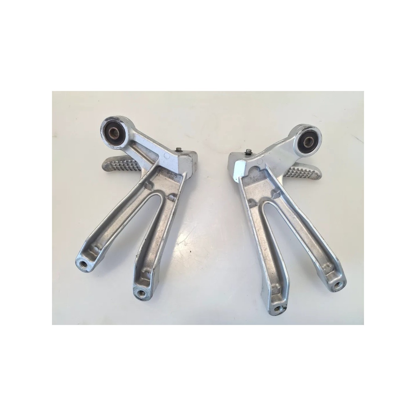 Appoggiapiedi Suzuki TL 1000 TL 1000 S 