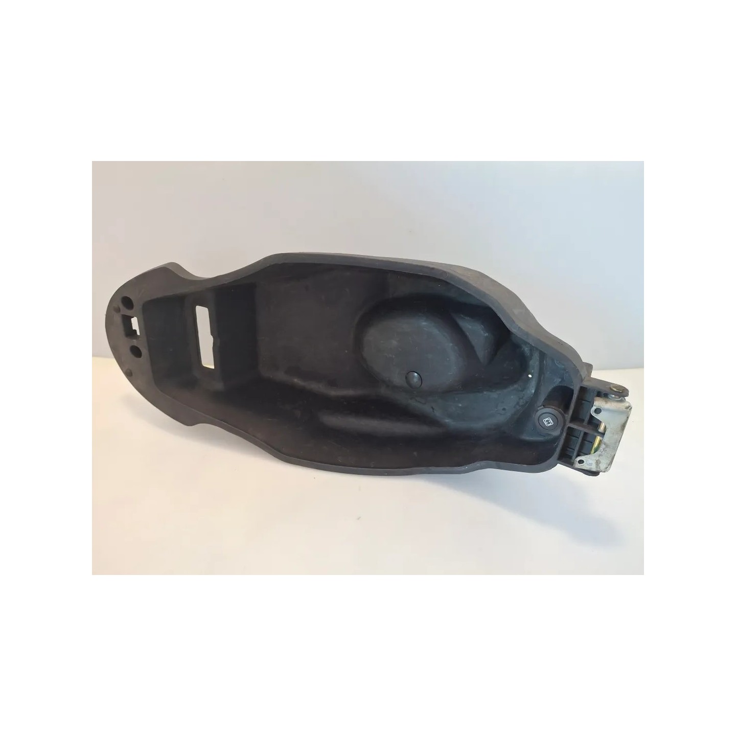 Vano porta casco Malaguti Ciak 200 Ciak Master 200 