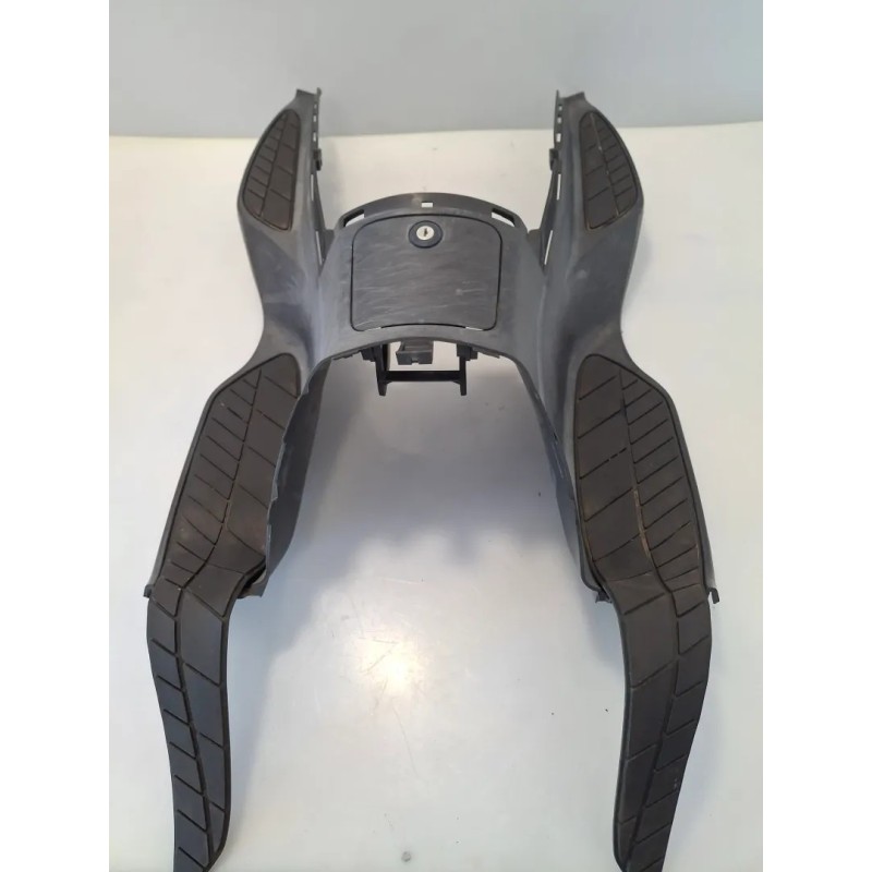 Pavimento appoggiapiedi Suzuki UC 150 Epicuro UC 150 Epicuro 