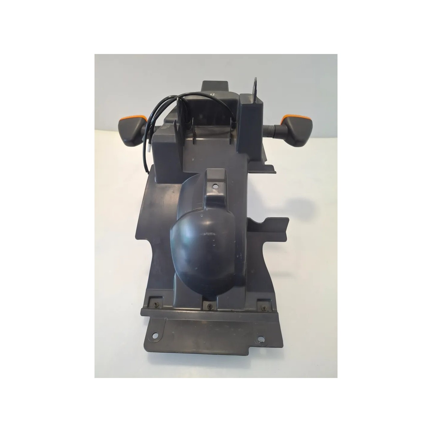 Parafango posteriore con portatarga Suzuki UC 150 Epicuro UC 150 Epicuro 