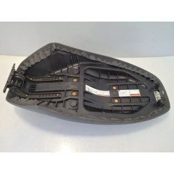 Sella Suzuki UC 150 Epicuro UC 150 Epicuro 