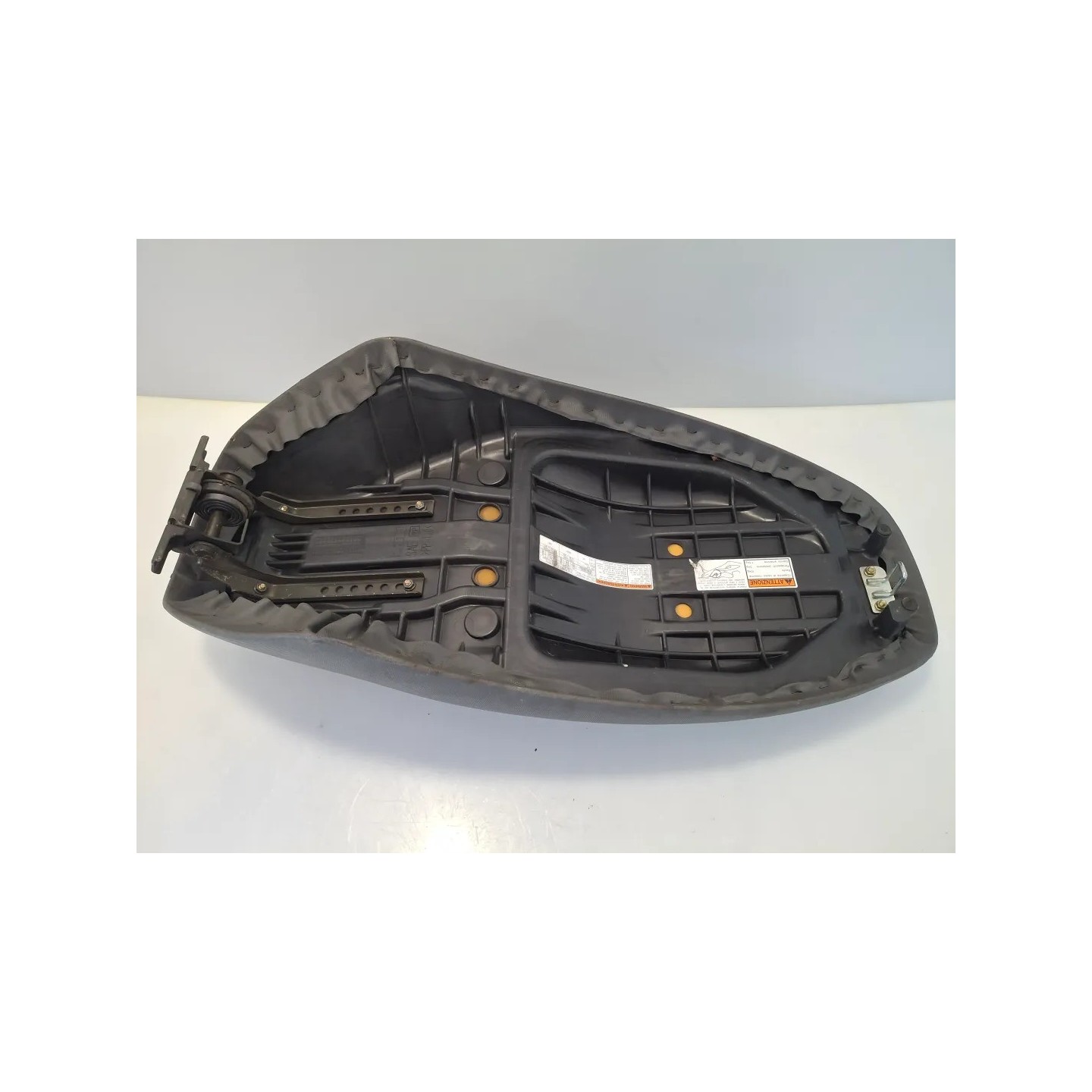 Sella Suzuki UC 150 Epicuro UC 150 Epicuro 