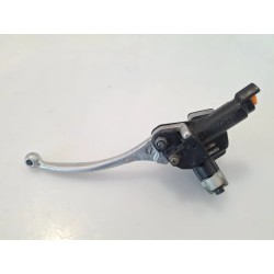 Pompa con serbatoio liquido freni anteriore con leva Suzuki UC 150 Epicuro UC 150 Epicuro 
