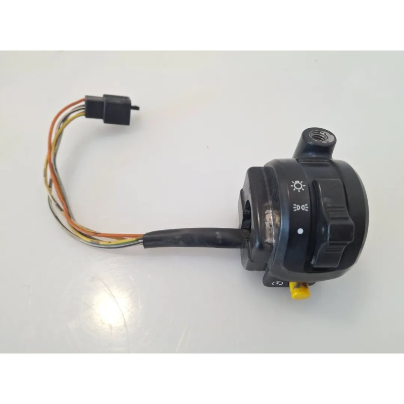 Blocco comandi multifunzioni Suzuki UC 150 Epicuro UC 150 Epicuro Destro