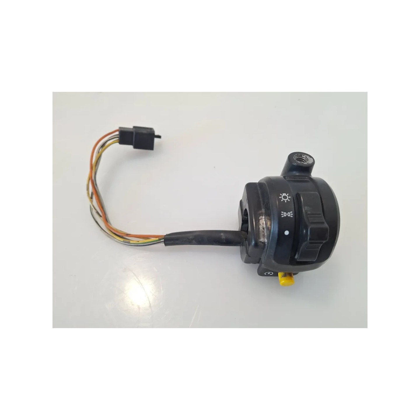 Blocco comandi multifunzioni Suzuki UC 150 Epicuro UC 150 Epicuro Destro