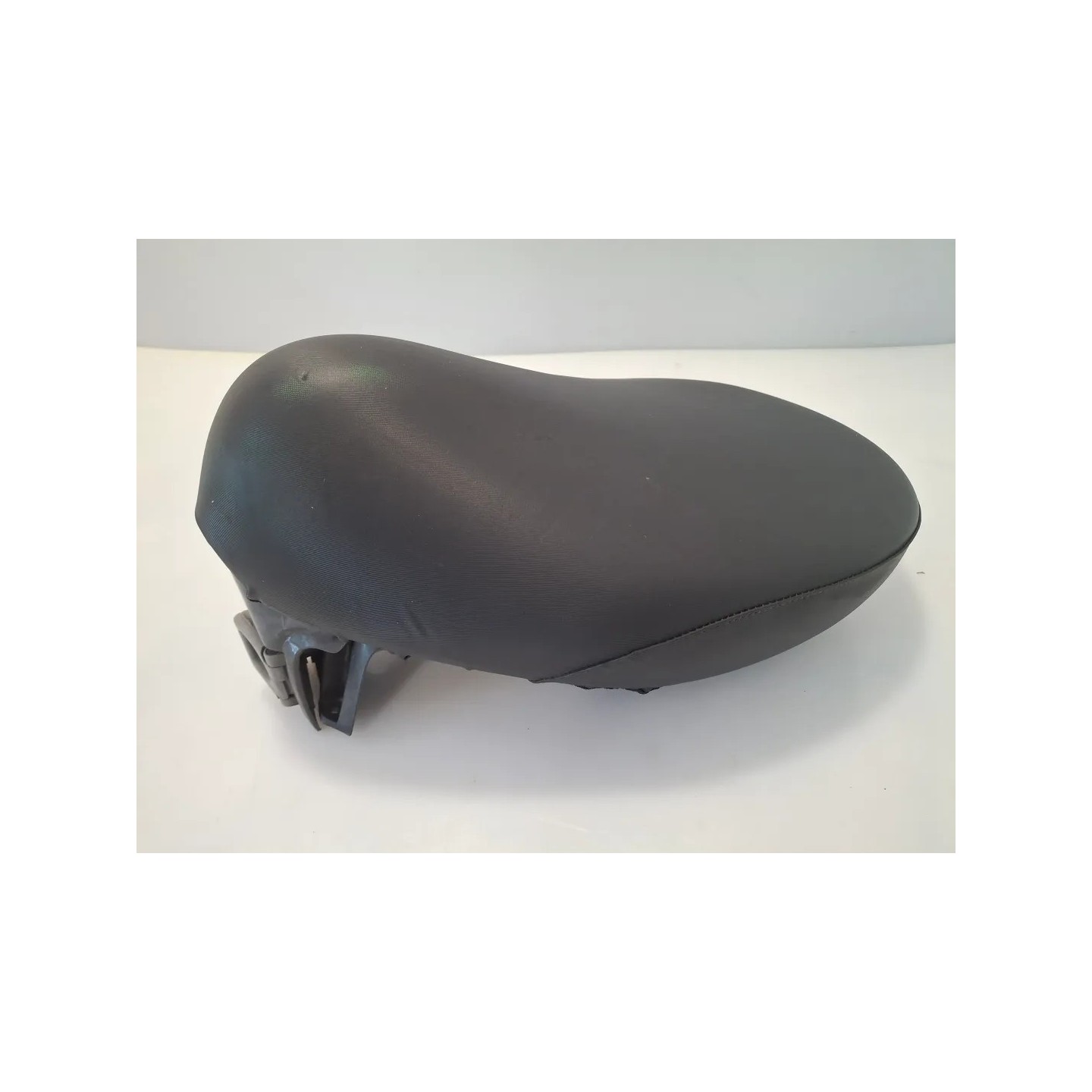 Sella Aprilia Scarabeo 50 2T (03-) Scarabeo 50 2T 