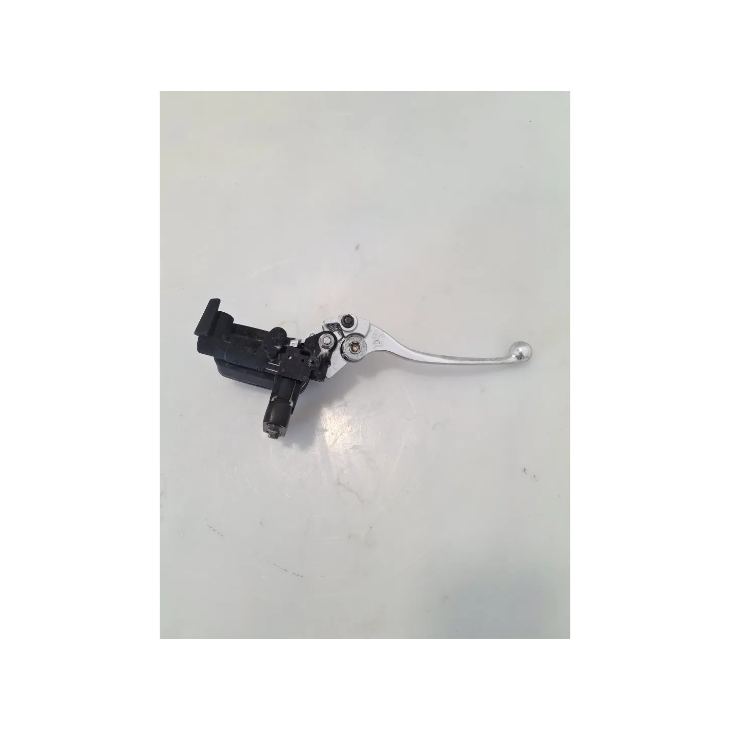 Pompa con serbatoio liquido freni posteriore Kymco Xciting 500i Xciting 500i R 