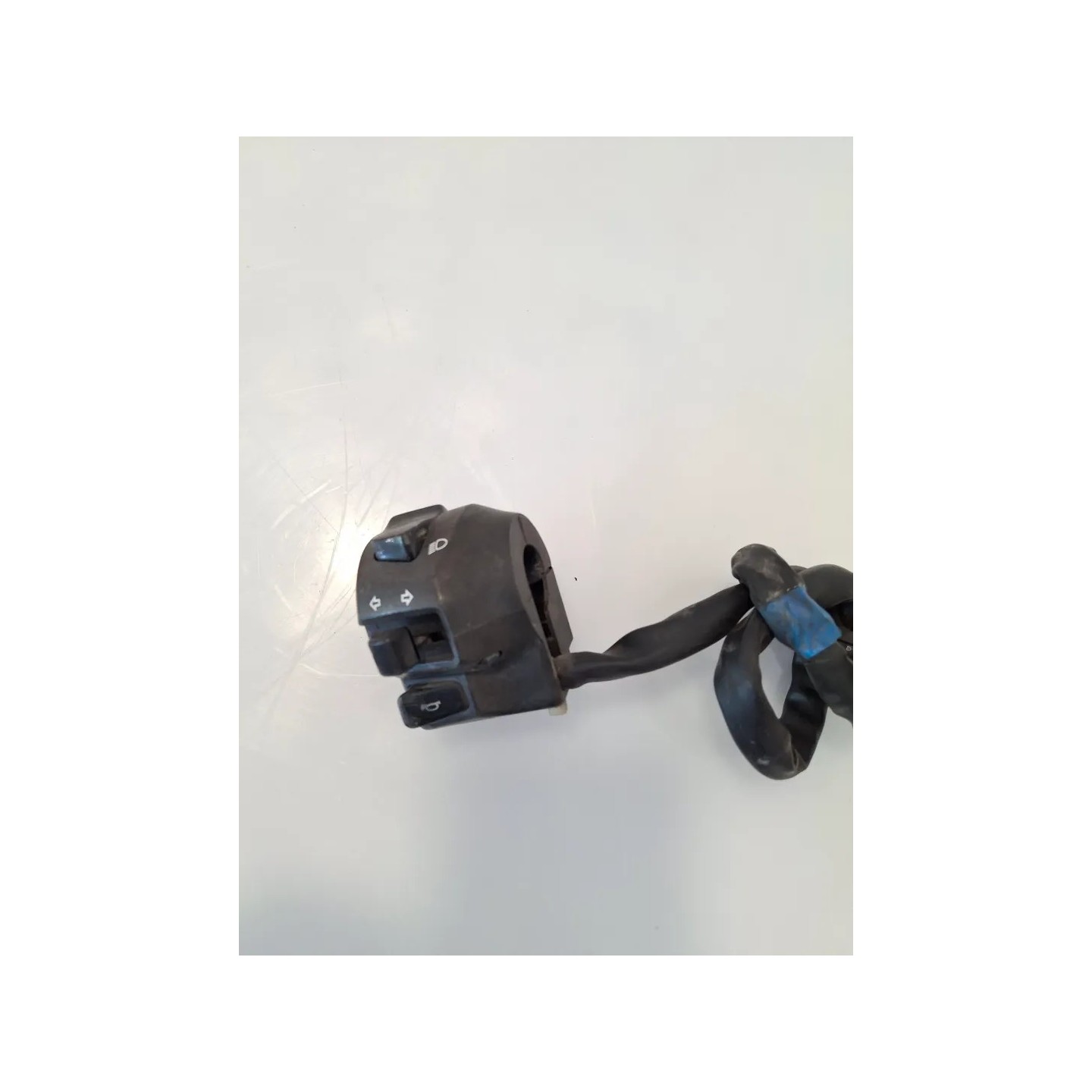 Blocco comandi multifunzioni Suzuki UH Burgman 200 (E3) (06-14) Burgman 200 Sinistro