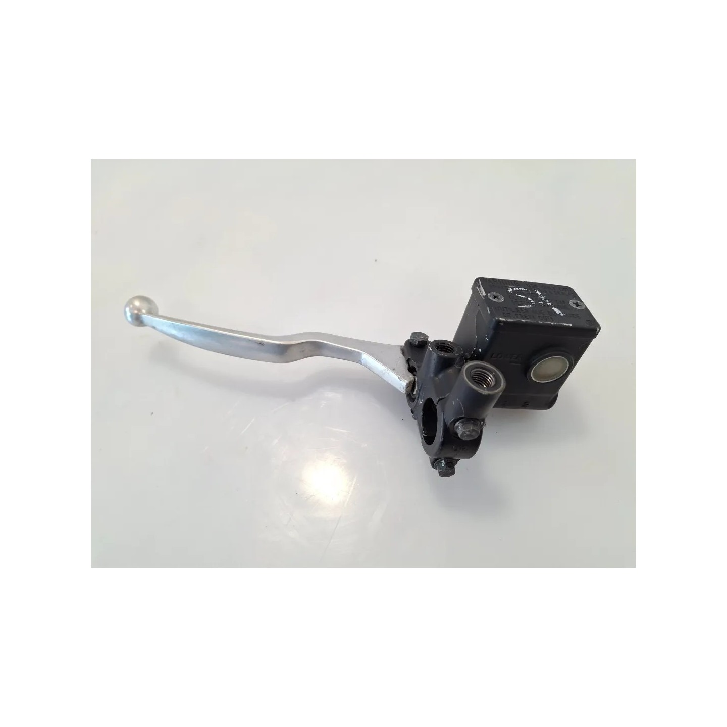 Pompa con serbatoio liquido freni posteriore Suzuki UH Burgman 200 (E3) (06-14) Burgman 200 