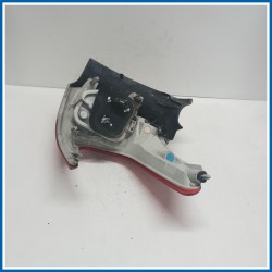 Fanale est. post. sx. PEUGEOT 2008 I