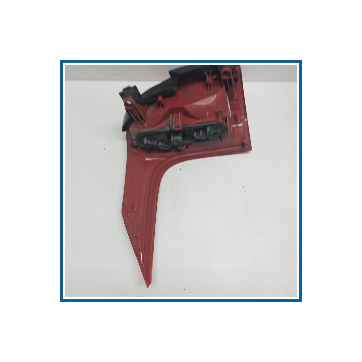 Fanale post. dx. PEUGEOT 5008 I