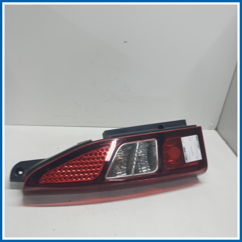 Fanale post. sx. CITROEN Berlingo III