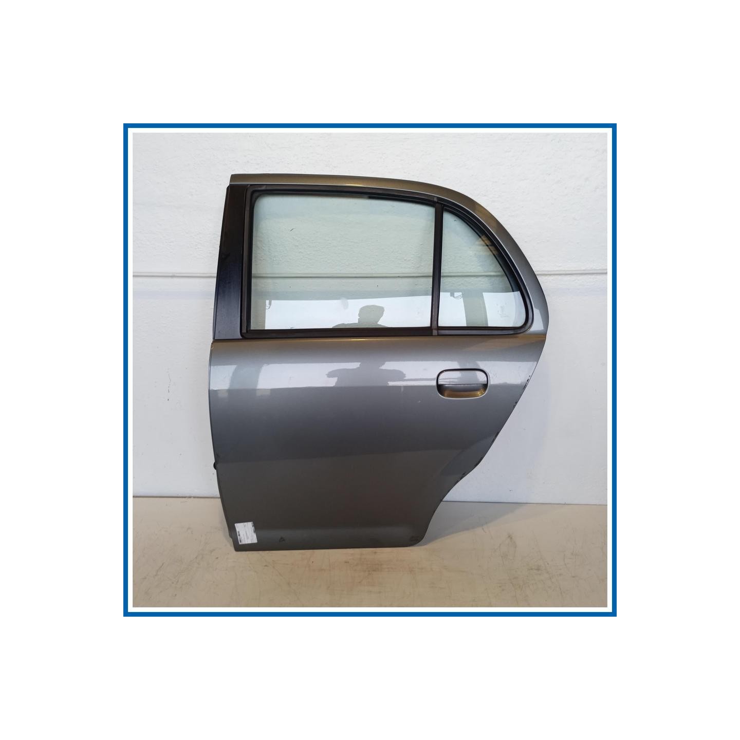 Porta post. sx. DAIHATSU Trevis