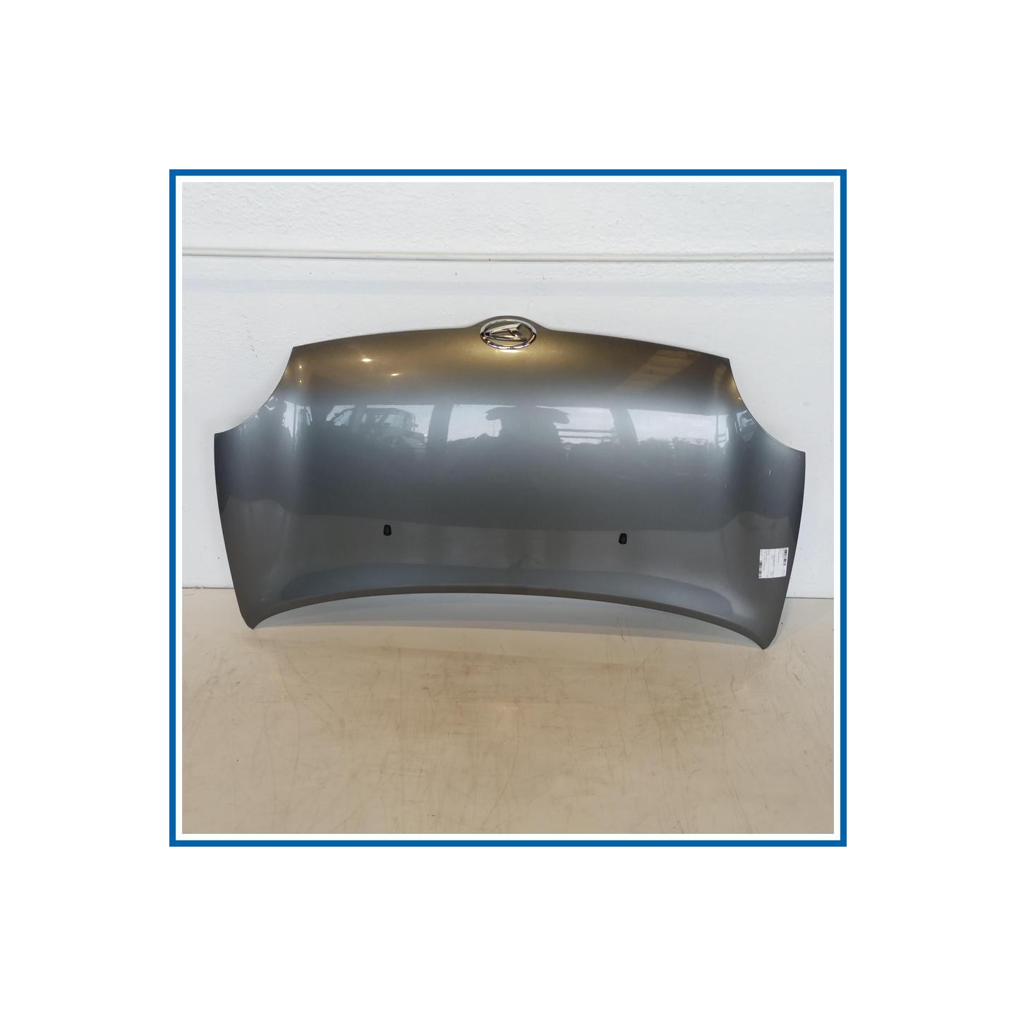 Cofano ant. DAIHATSU Trevis
