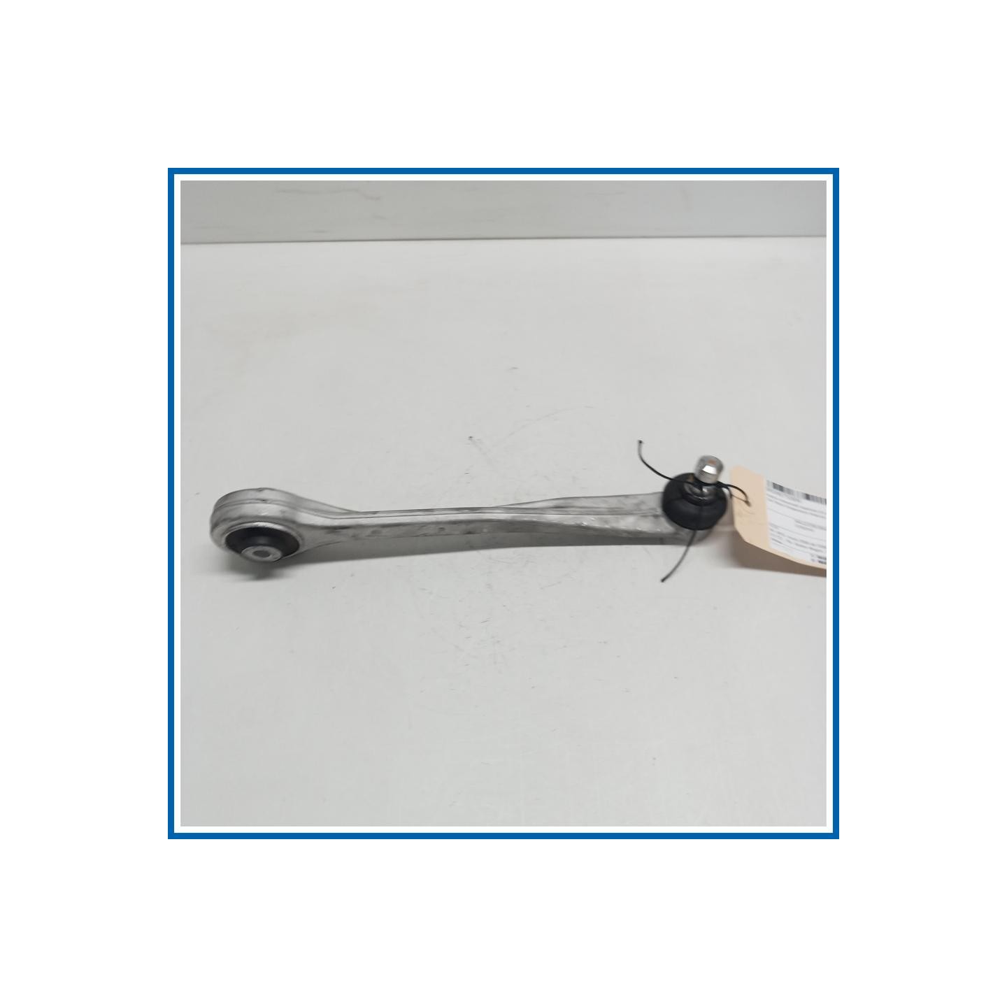 braccio trasversale superiore DX anteriore AUDI A4 8K5 Avant