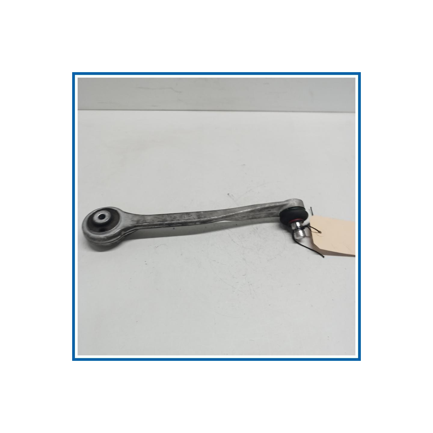 braccio trasversale superiore SX anteriore AUDI A4 8K5 Avant