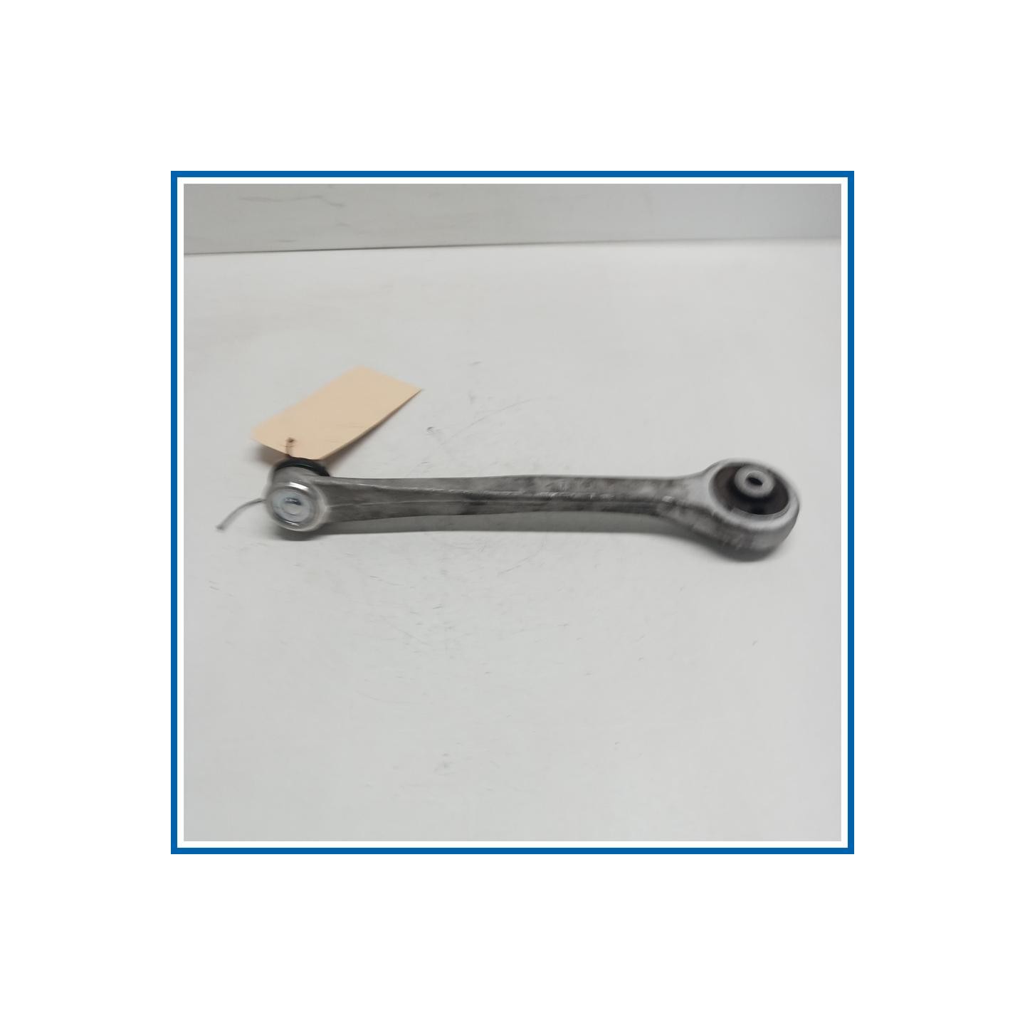 braccio trasversale superiore SX anteriore AUDI A4 8K5 Avant