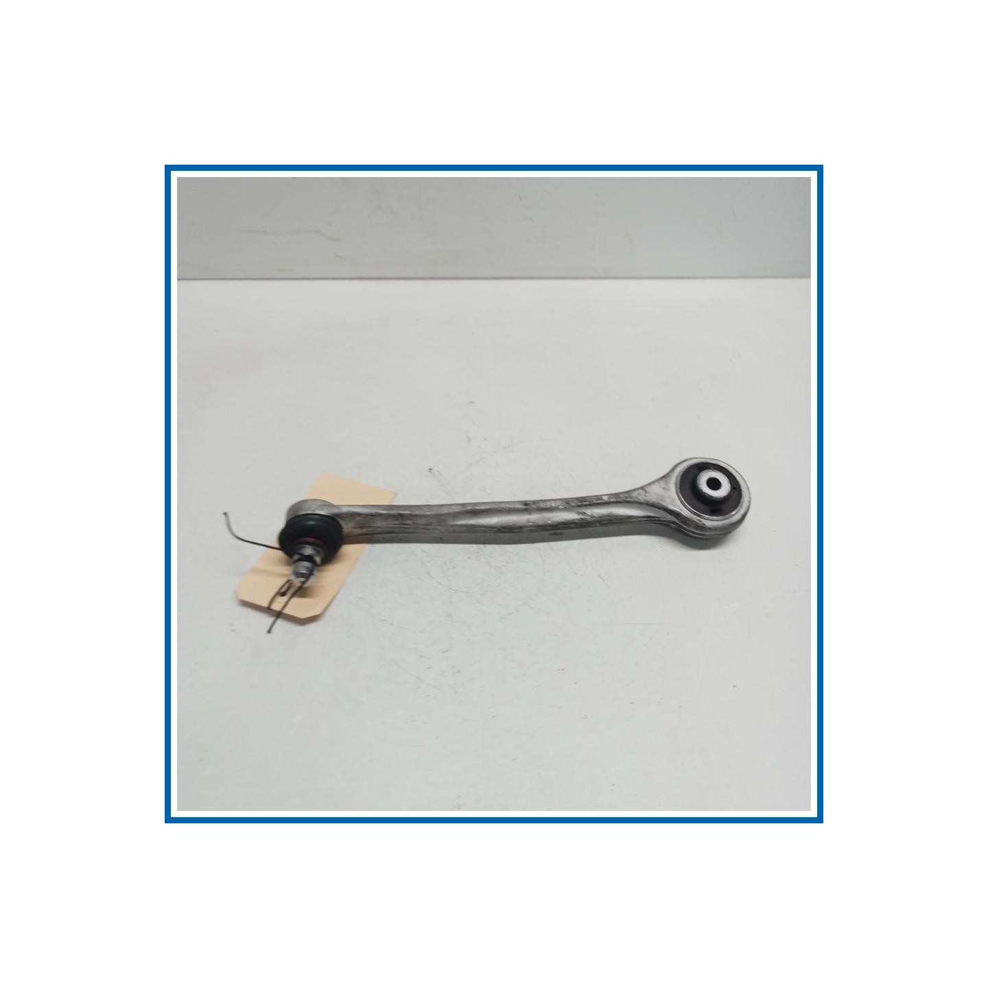 braccio trasversale superiore SX anteriore AUDI A4 8K5 Avant