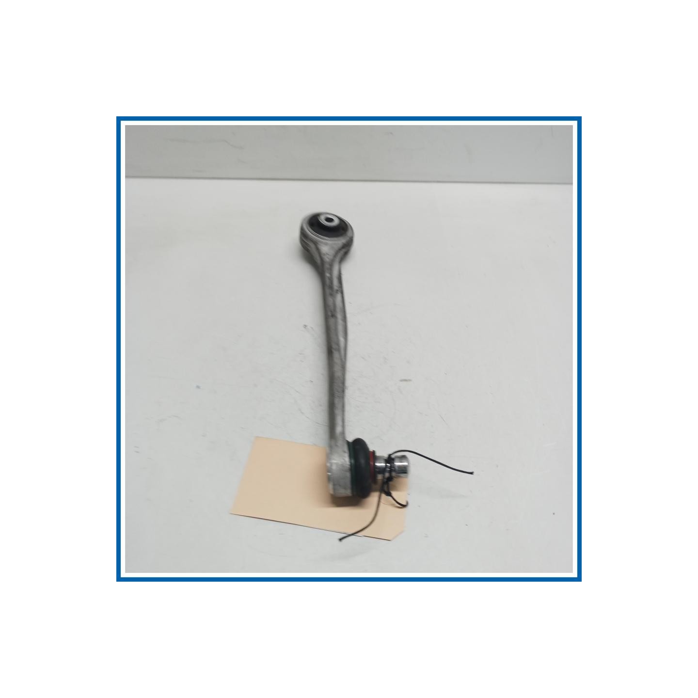 braccio trasversale superiore SX anteriore AUDI A4 8K5 Avant