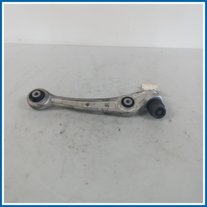 Braccio di supporto inf DX AUDI A4 8K5 Avant
