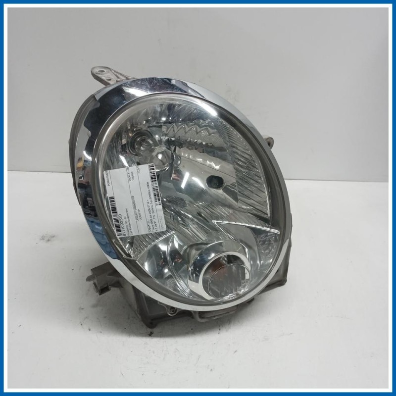 Proiettore ant. dx. DAIHATSU Trevis