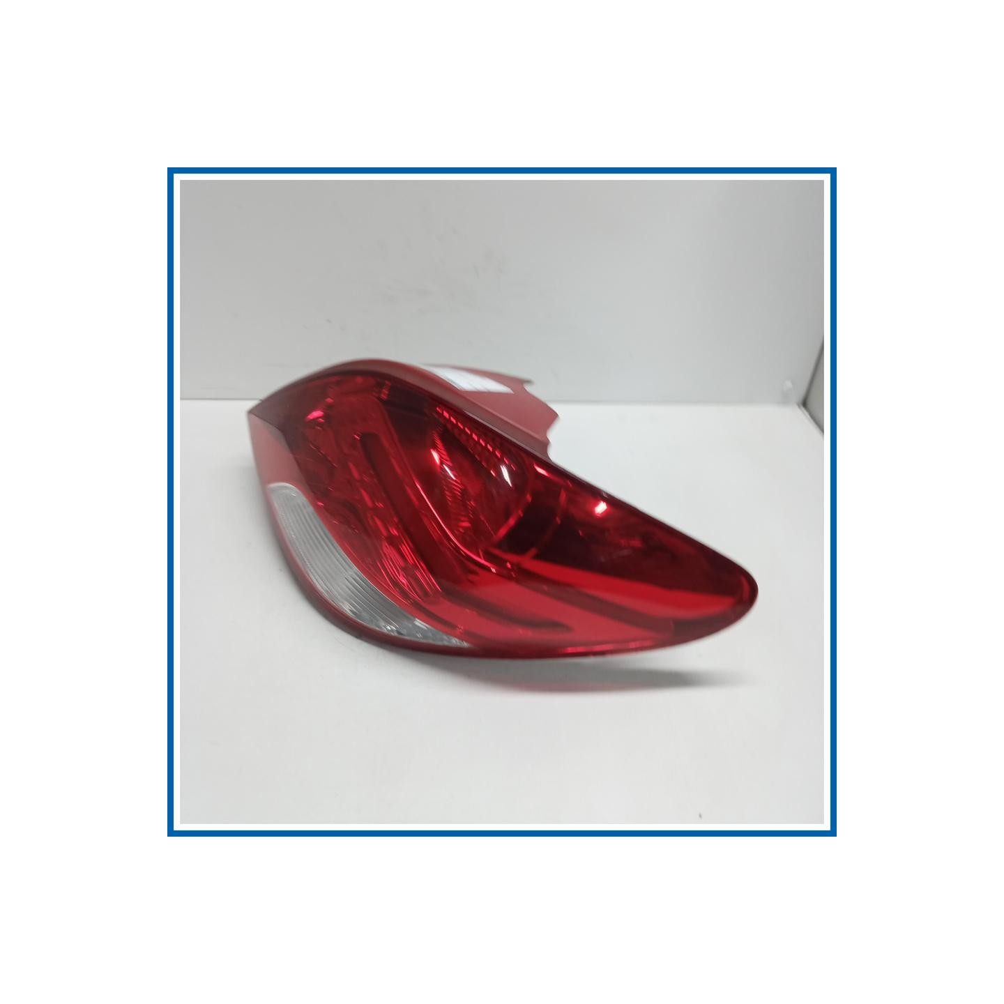 Fanale post. dx. PEUGEOT 207