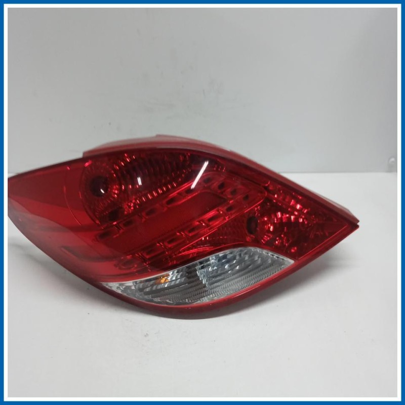 Fanale post. sx. PEUGEOT 207