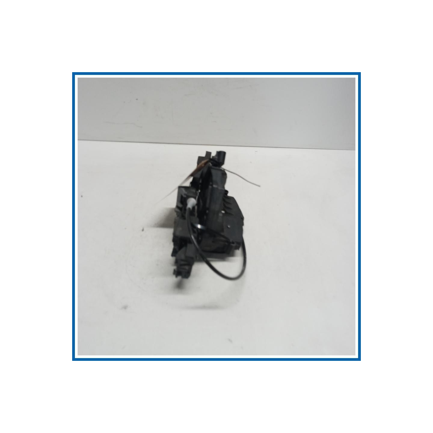 Serratura porta ant. dx. FORD Fiesta VI