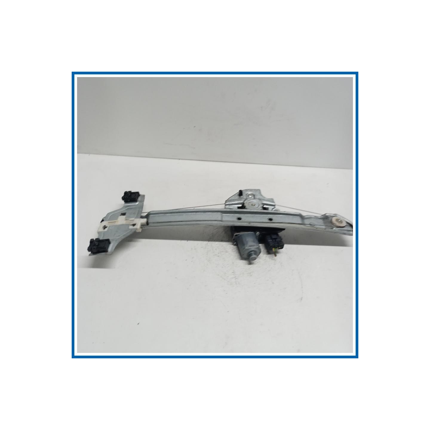 Alzacristallo porta ant. dx. PEUGEOT 2008 I