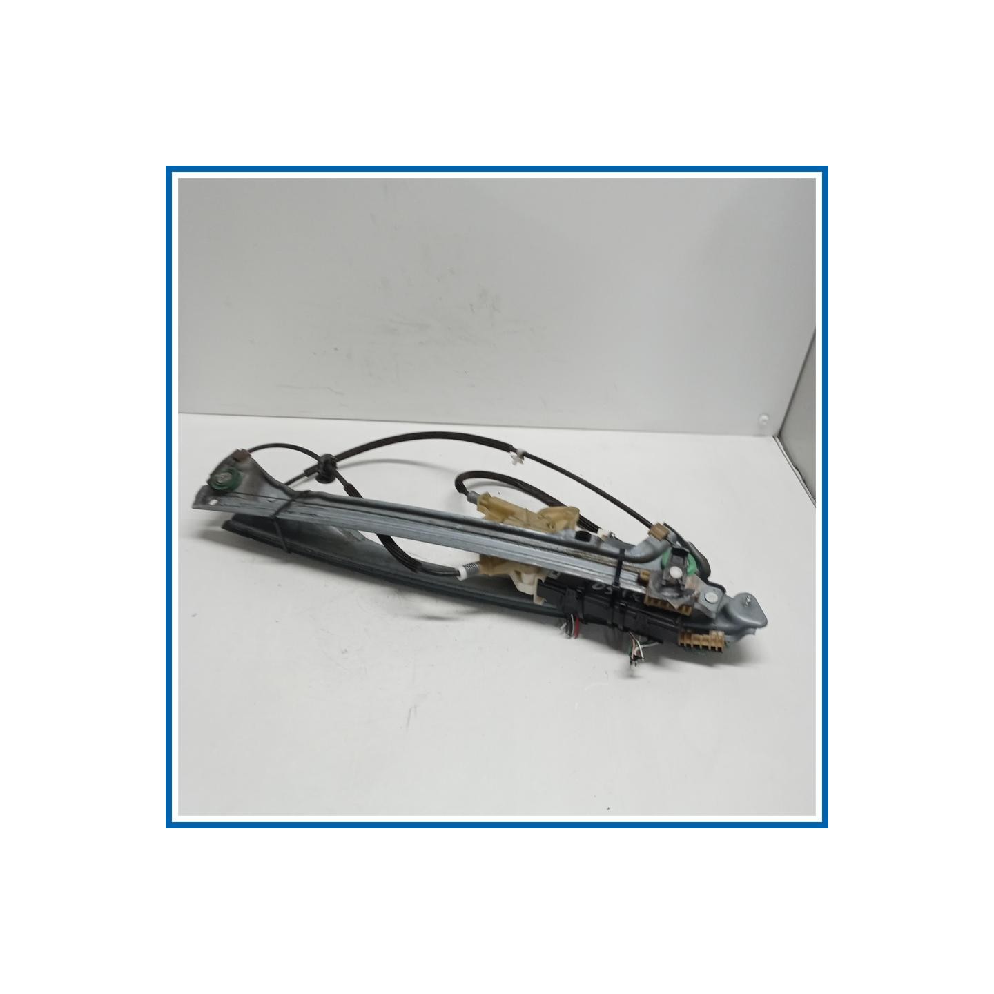 Alzacristallo porta ant. dx. RENAULT Laguna III