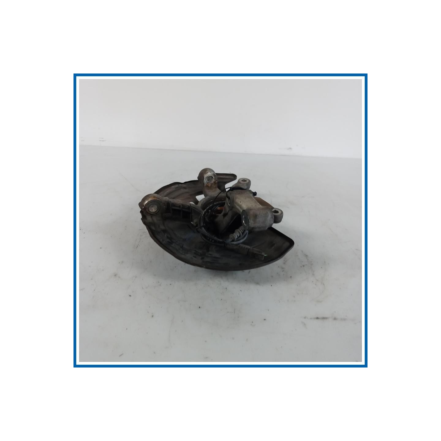Fusello ruota ant. sx. MERCEDES Classe A W176