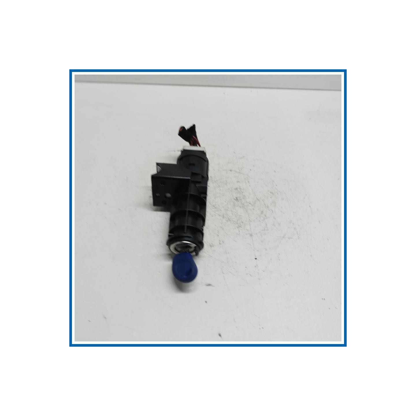 BLOCCHETTO ACCENSIONE CON CHIAVE FIAT 600 187
