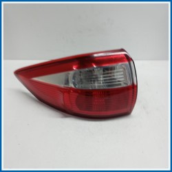 Fanale est. post. sx. FORD C-Max III