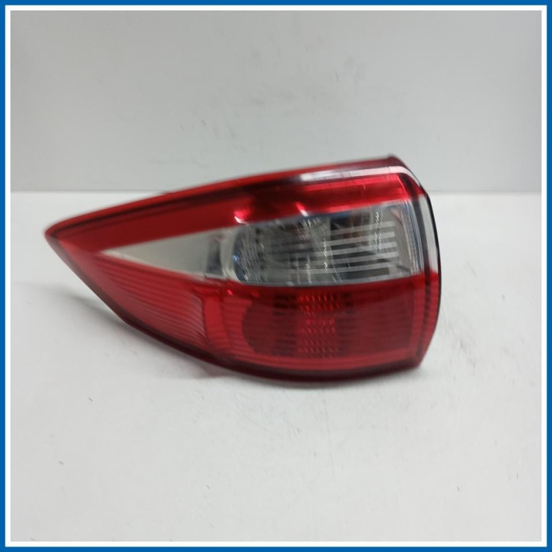 Fanale est. post. sx. FORD C-Max III