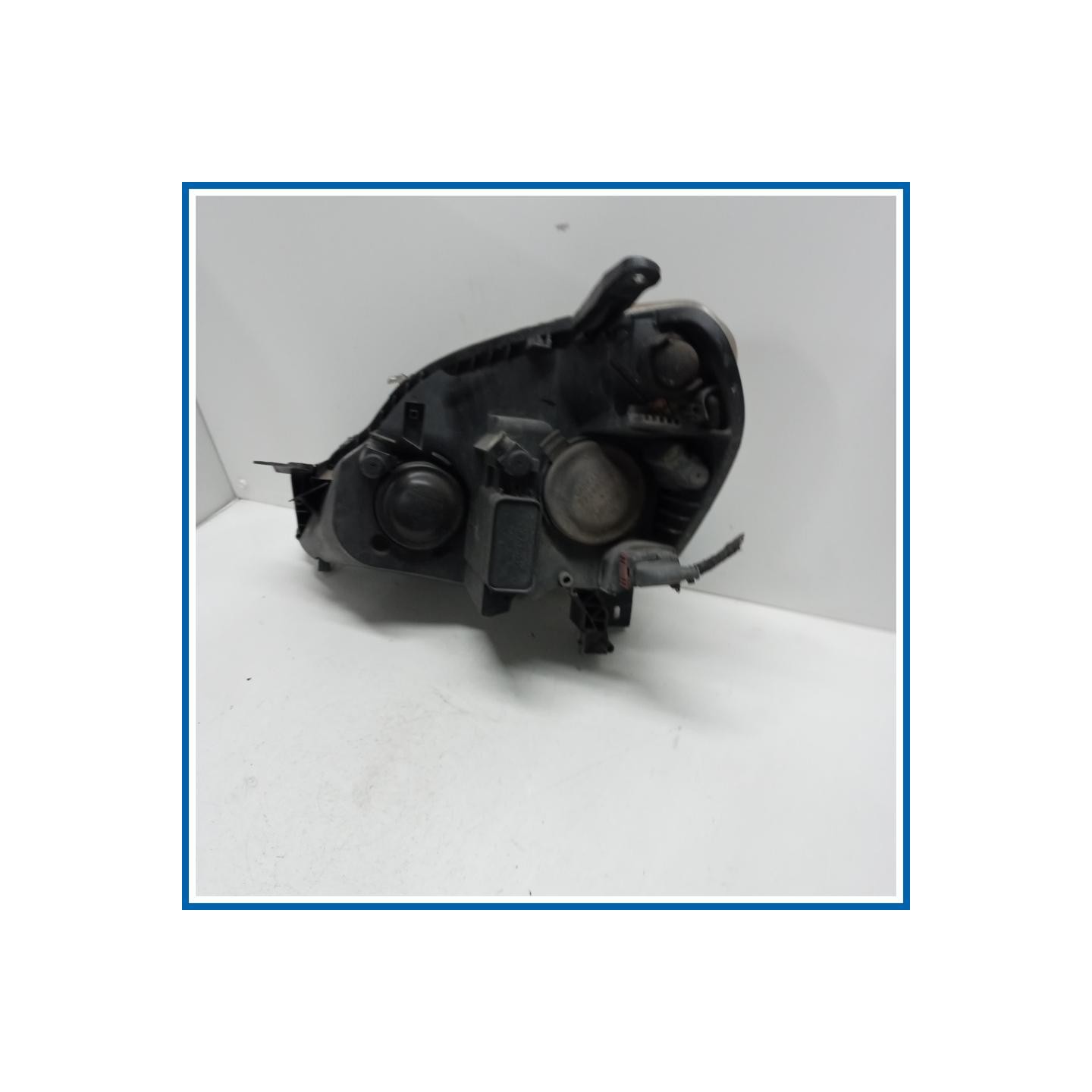 Proiettore ant. dx. OPEL Zafira B