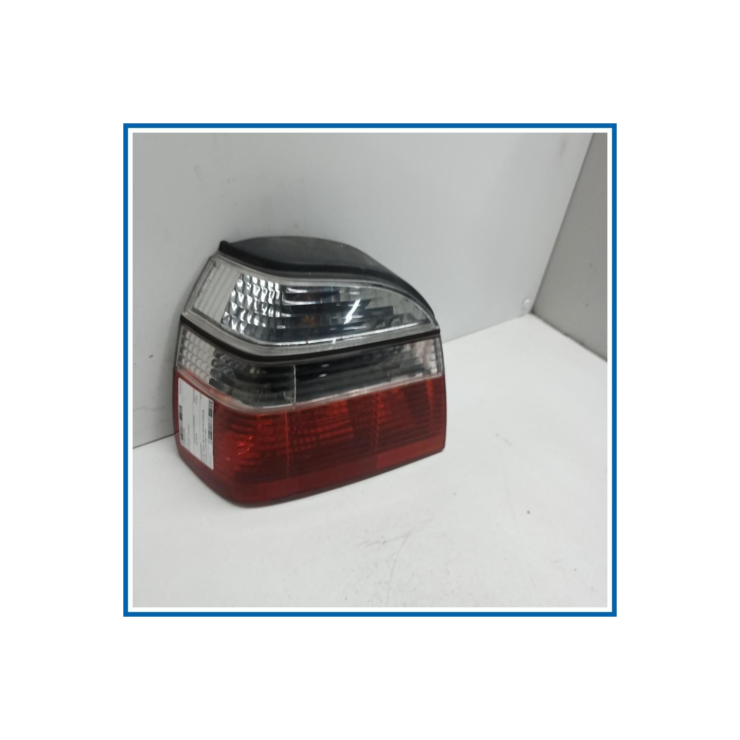 Fanale post. sx. VOLKSWAGEN Golf III Cabrio