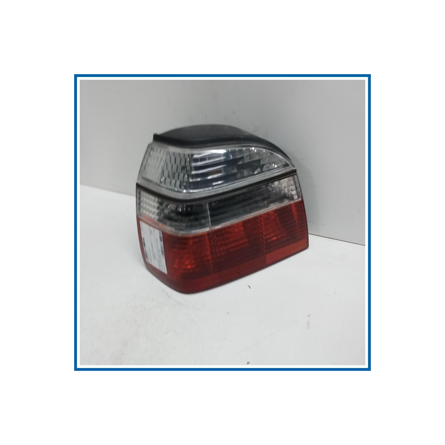 Fanale post. sx. VOLKSWAGEN Golf III Cabrio