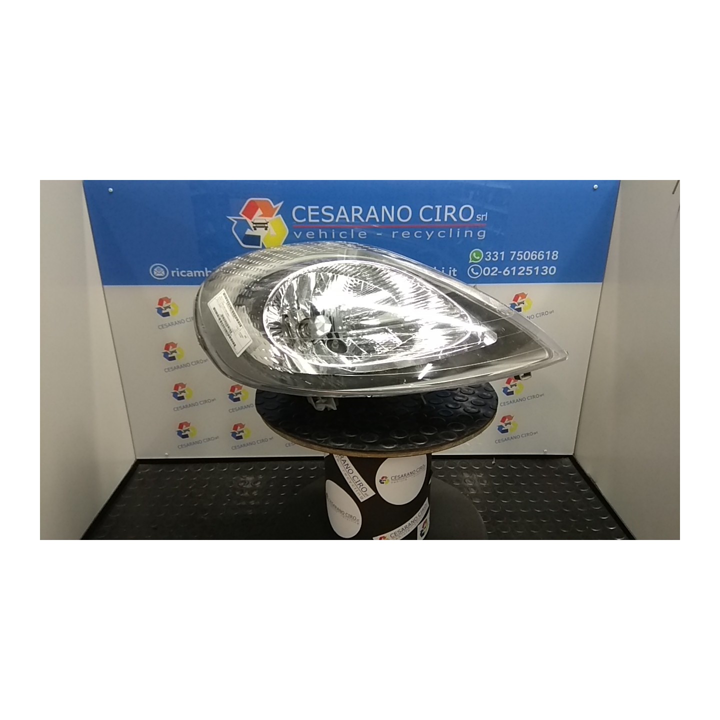 PROIETTORE T.7V600001- DX. 018 OPEL VIVARO (X83) (10/04-09/06) F9QU7 93859830