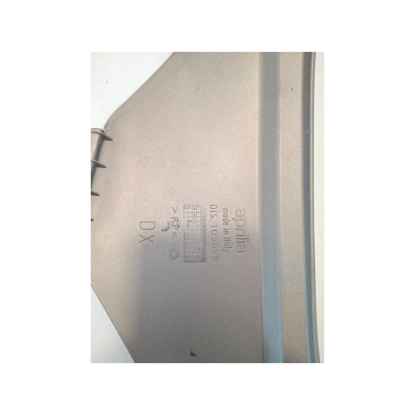 Carenatura fianco dx. grigio - Aprilia Atlantic (E2) (02-06)