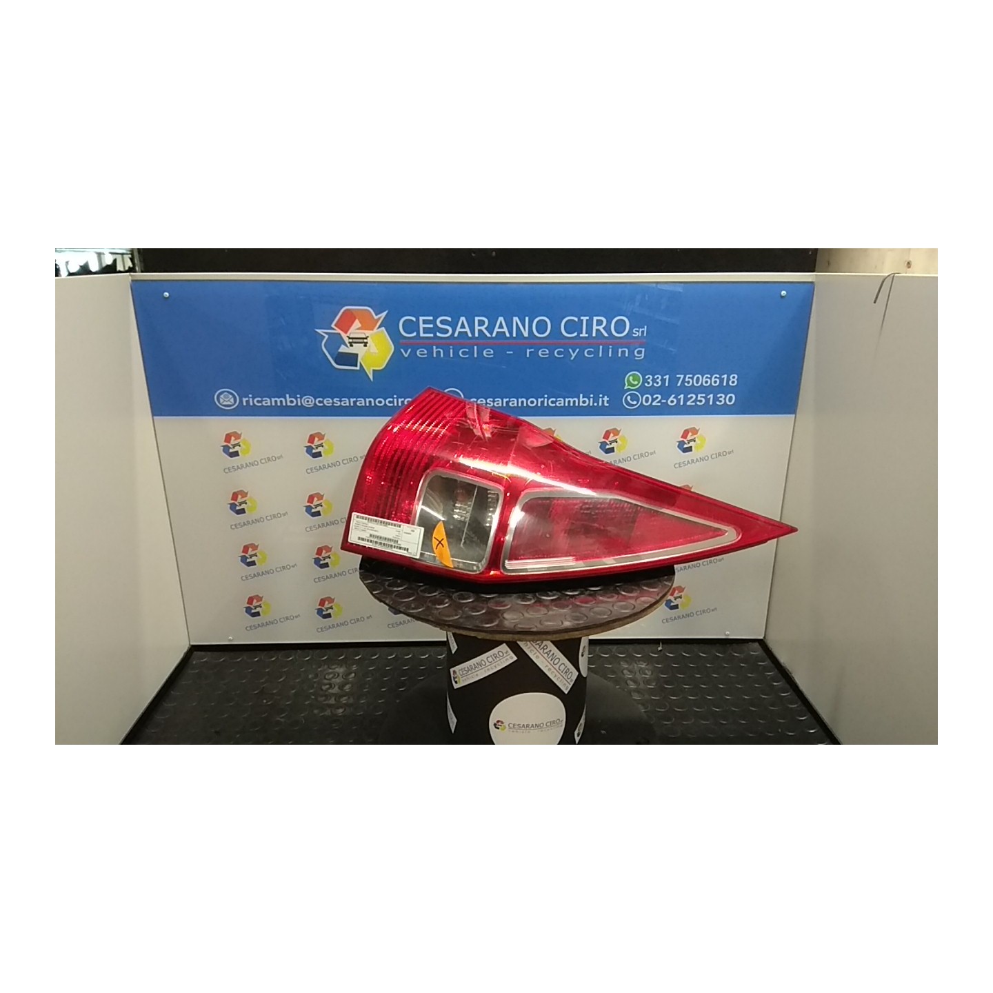 FANALE POST. EBASEM-EPACKM SX. 002 RENAULT MEGANE 2A SERIE (02/06-08/09) K4MD8 8200142684