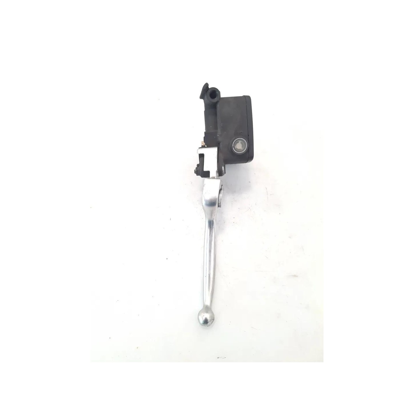 Pompa con serbatoio liquido freni post. - Kymco Xciting 400i (E4)