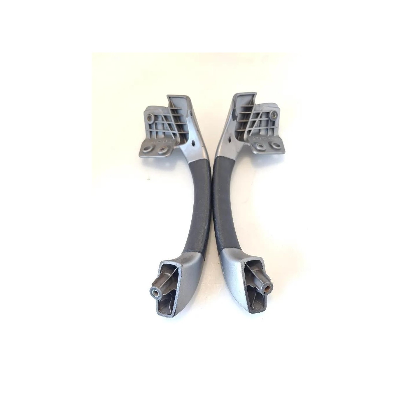 Maniglia passeggero dx. - Piaggio MP3 250 (-08)