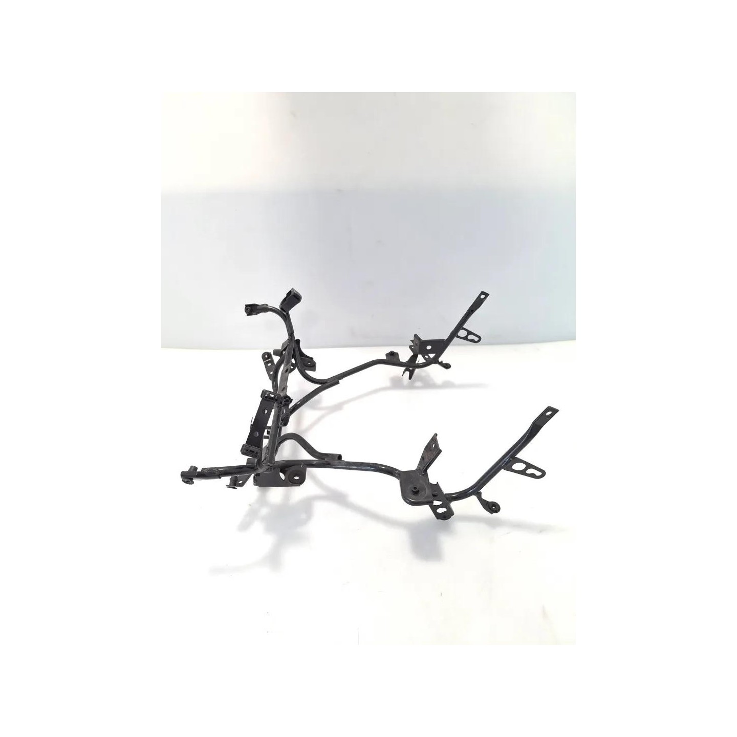 Telaio supporto carenatura ant. - Suzuki AN Burgman 400 (E3)