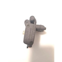 Pompa con serbatoio liquido freni ant. - Honda Sky
