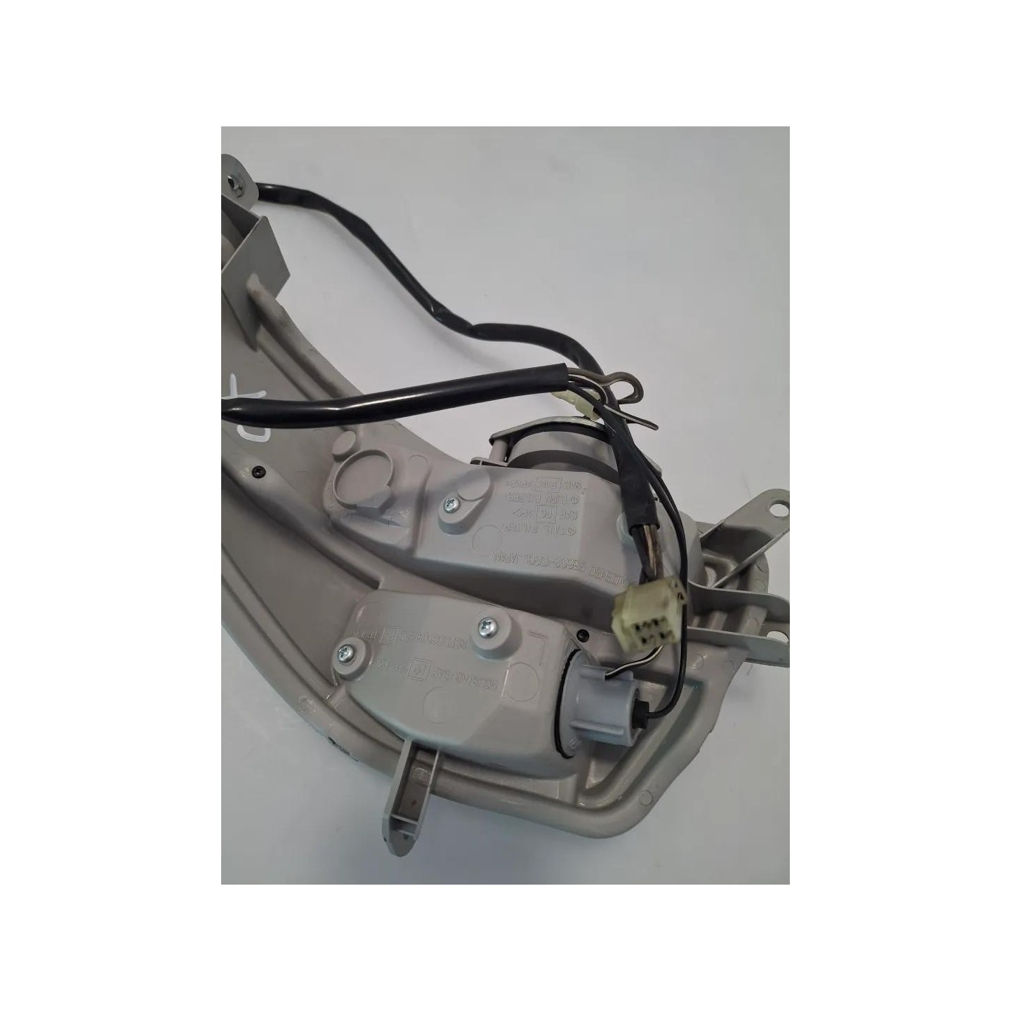 Fanalino post. con indicatori direzione sx. 01/05 - Suzuki AN Burgman 650 (E2)