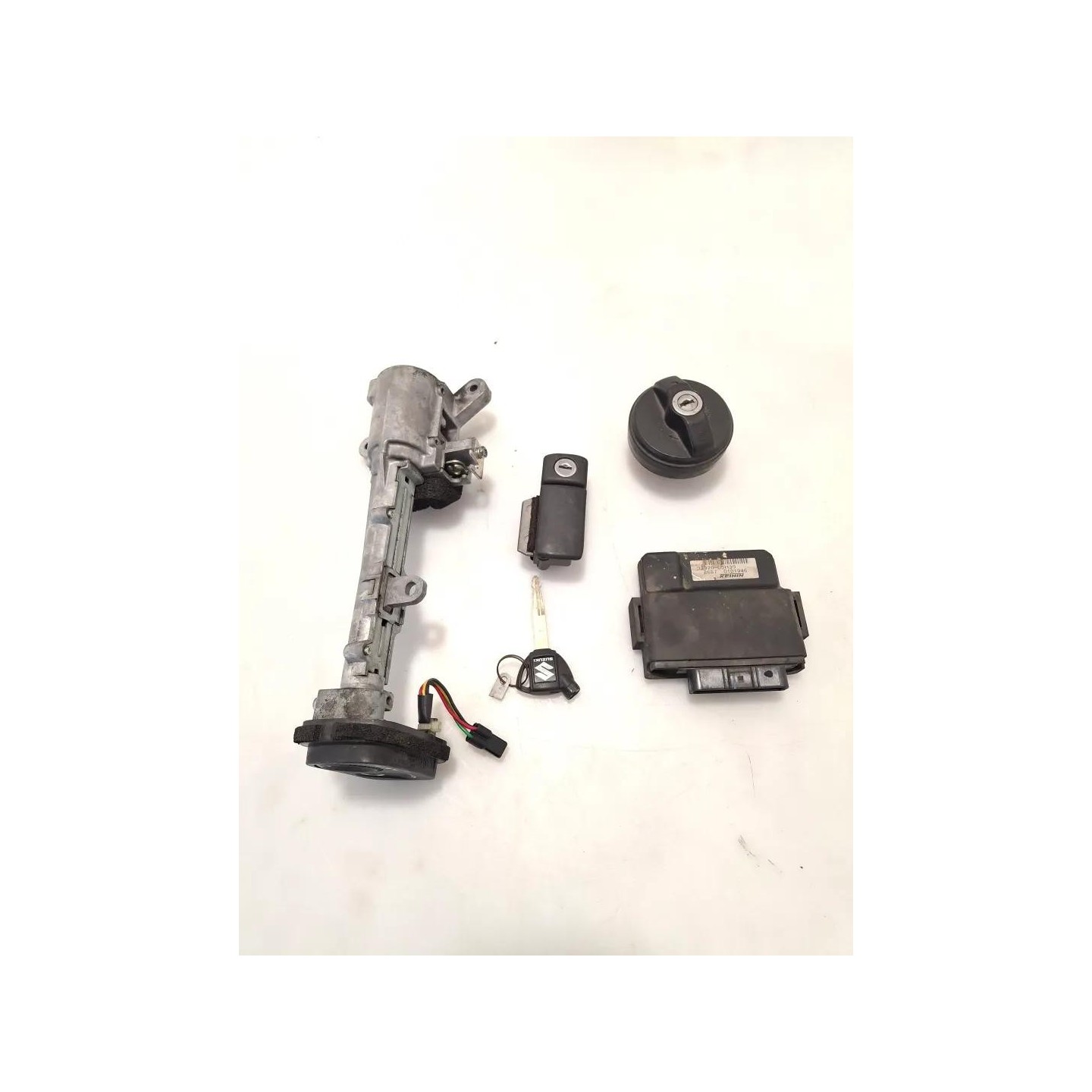 Commutatore avviamento e bloccasterzo 01/12 - Suzuki AN Burgman 400 (E3)