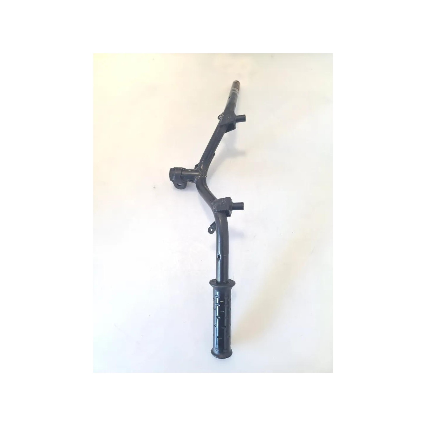 Manubrio - Aprilia Scarabeo 100 (E1/E2) (01-06)